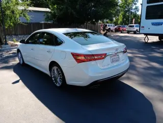 Toyota Avalon 2018 Limited 4dr Sedan