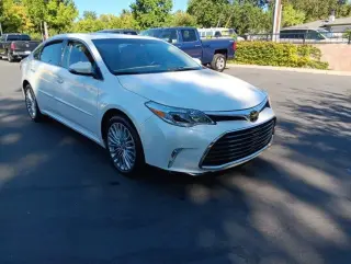 Toyota Avalon 2018 Limited 4dr Sedan