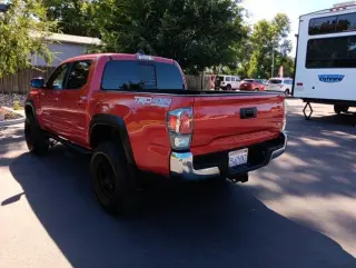Toyota Tacoma 2022 4x4 TRD Pro 4dr Double Cab 5.0 ft SB 6M