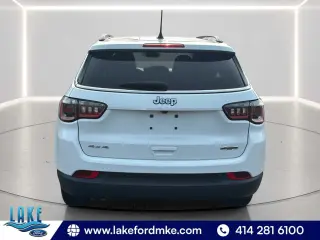 Jeep Compass 2024 4x4 Latitude Lux 4dr SUV