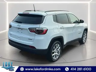 Jeep Compass 2024 4x4 Latitude Lux 4dr SUV