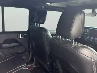 Jeep Wrangler Unlimited 2018 4x4 Sahara 4dr SUV (midyear release)