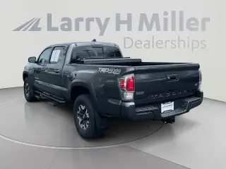 Toyota Tacoma 2021 4x4 TRD Off-Road 4dr Double Cab 6.1 ft LB
