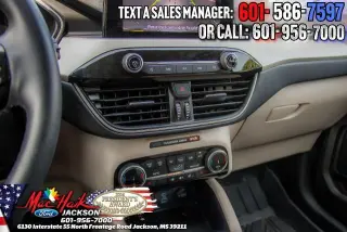 Ford Escape 2022 AWD SE 4dr SUV