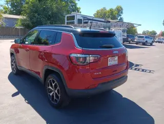 Jeep Compass 2025 4x4 Limited 4dr SUV
