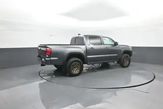 Toyota Tacoma 2023 4x4 TRD Pro 4dr Double Cab 5.0 ft SB 6M