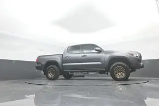 Toyota Tacoma 2023 4x4 TRD Pro 4dr Double Cab 5.0 ft SB 6M