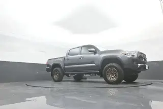 Toyota Tacoma 2023 4x4 TRD Pro 4dr Double Cab 5.0 ft SB 6M