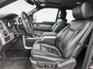 Ford F-150 2012 4x4 SVT Raptor 4dr SuperCrew Styleside 5.5 ft. SB
