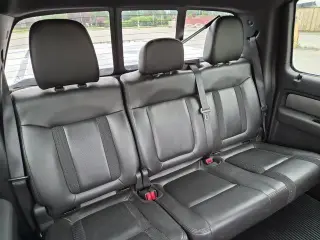 Ford F-150 2012 4x4 SVT Raptor 4dr SuperCrew Styleside 5.5 ft. SB