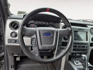 Ford F-150 2012 4x4 SVT Raptor 4dr SuperCrew Styleside 5.5 ft. SB