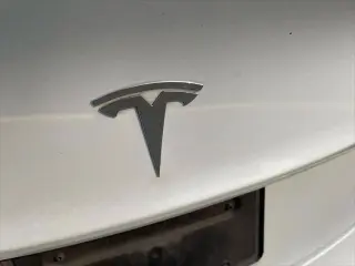 Tesla Model 3 2020 AWD Standard Range 4dr Fastback