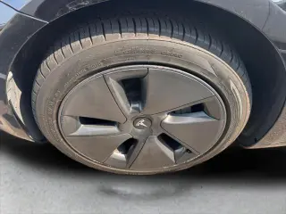 Tesla Model 3 2021 Standard Range Plus 4dr Sedan