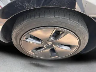 Tesla Model 3 2021 Standard Range Plus 4dr Sedan