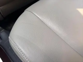 Honda Pilot 2021 Touring 4dr SUV w/Rear Captain's Chairs