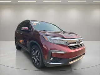 Honda Pilot 2021 Touring 4dr SUV w/Rear Captain's Chairs