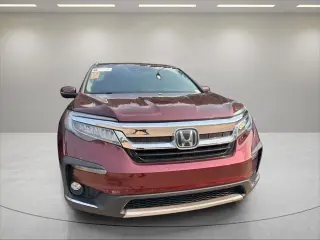 Honda Pilot 2021 Touring 4dr SUV w/Rear Captain's Chairs