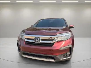 Honda Pilot 2021 Touring 4dr SUV w/Rear Captain's Chairs
