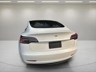 Tesla Model 3 2023 4dr Sedan
