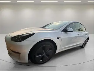 Tesla Model 3 2023 4dr Sedan