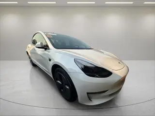 Tesla Model 3 2023 4dr Sedan