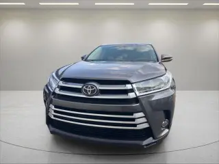 Toyota Highlander 2018 AWD XLE 4dr SUV