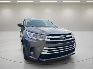 Toyota Highlander 2018 AWD XLE 4dr SUV