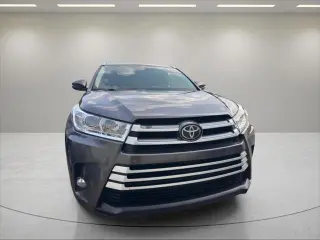 Toyota Highlander 2018 AWD XLE 4dr SUV