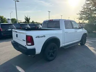 Ram 1500 Classic 2019 4x4 SLT 4dr Crew Cab 5.5 ft. SB Pickup