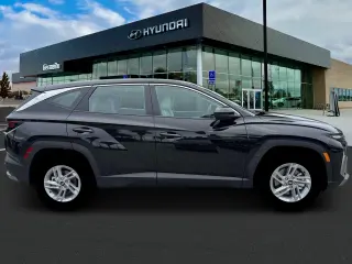 Hyundai TUCSON 2026 SE 4dr SUV