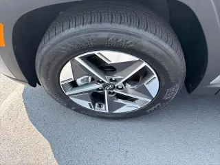 Hyundai TUCSON 2025 AWD SEL Convenience 4dr SUV