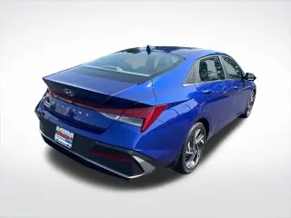 Hyundai ELANTRA 2024 SEL 4dr Sedan