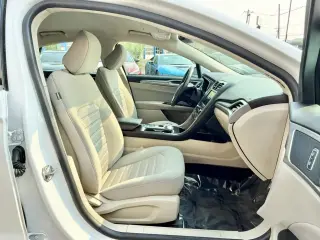 Ford Fusion 2020 SE 4dr Sedan