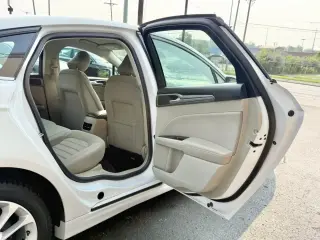 Ford Fusion 2020 SE 4dr Sedan