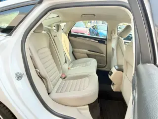 Ford Fusion 2020 SE 4dr Sedan