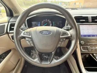 Ford Fusion 2020 SE 4dr Sedan