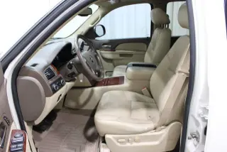 Chevrolet Tahoe 2011 4x4 LTZ 4dr SUV