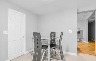 Propiedad en alquiler con 3 habitaciones y 1 baño en Elizabeth