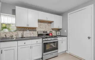 Propiedad en alquiler con 3 habitaciones y 1 baño en Elizabeth