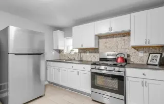 Propiedad en alquiler con 3 habitaciones y 1 baño en Elizabeth