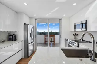 Propiedad en alquiler con 3 habitaciones y 2 baños en North Miami Beach