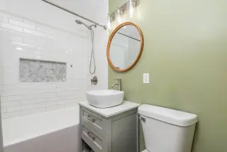 Propiedad en alquiler con 2 habitaciones y 1 baño en Waukegan