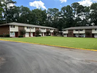Propiedad en alquiler con 1 dormitorio y 1 baño en Tucker