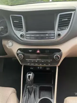 2016 Tucson LIMITED