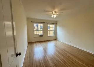 Spacious 1 Bedroom 1 Bath Apt