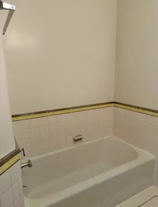 Spacious 1 Bedroom 1 Bath Apt