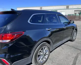 2017 Hyundai Santa Fe SE