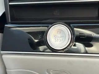 2026 Genesis Electrified GV70