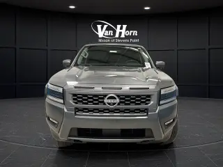 2025 Nissan Frontier