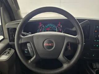 2025 GMC Savana 2500